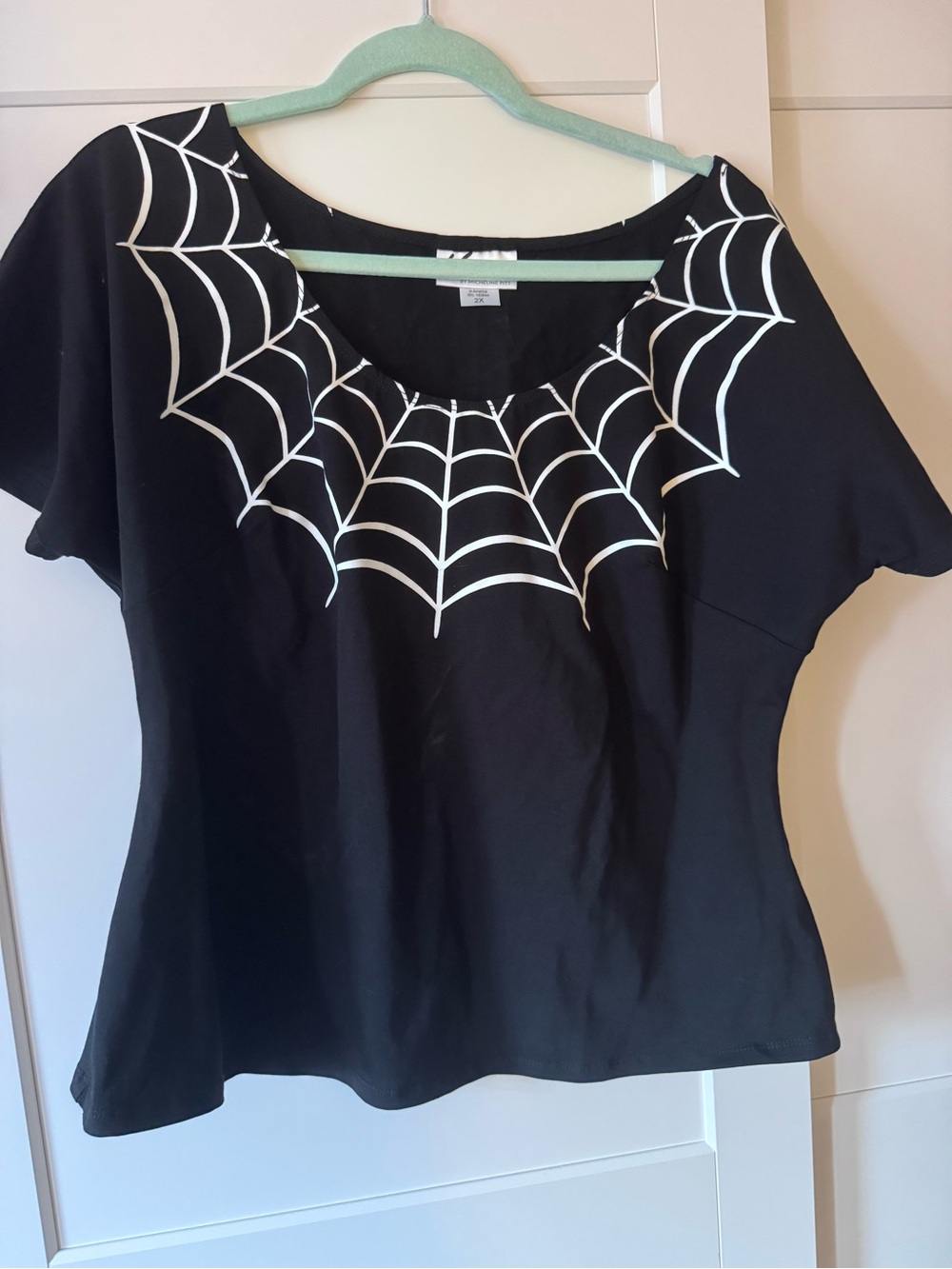 Vixen by Micheline Pitt Black Top with White Web Print NWOT